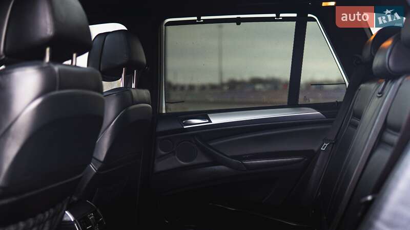 Внедорожник / Кроссовер BMW X5 2012 в Львове