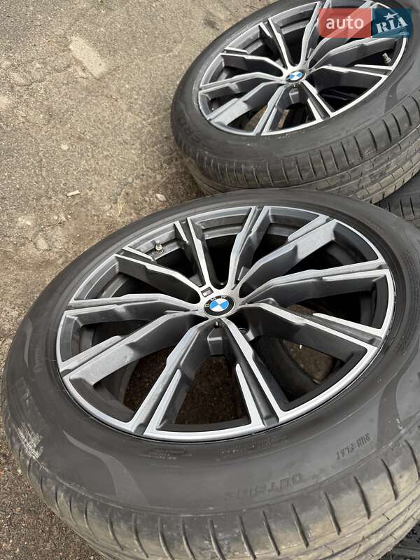 Внедорожник / Кроссовер BMW X5 2023 в Киеве