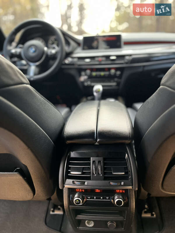 Внедорожник / Кроссовер BMW X5 2015 в Киеве