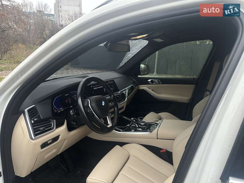 Внедорожник / Кроссовер BMW X5 2019 в Днепре фото 6 Внедорожник / Кроссовер BMW X5 2019 в Днепре