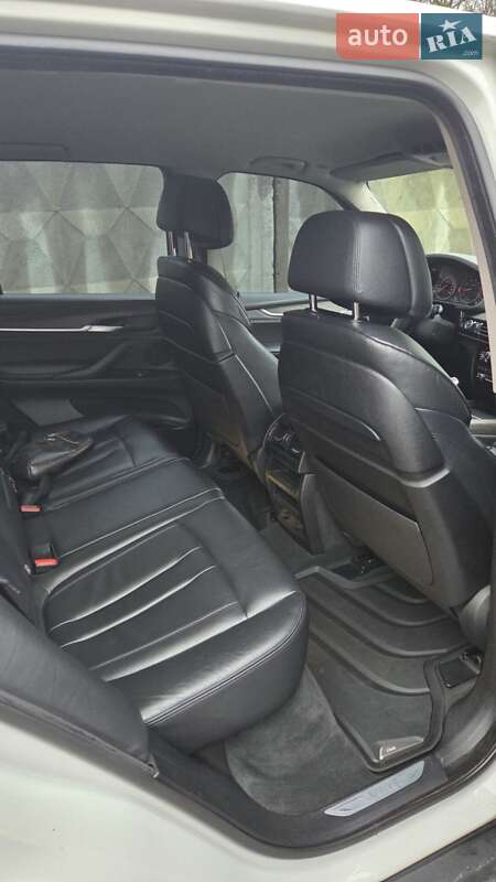 Внедорожник / Кроссовер BMW X5 2014 в Харькове