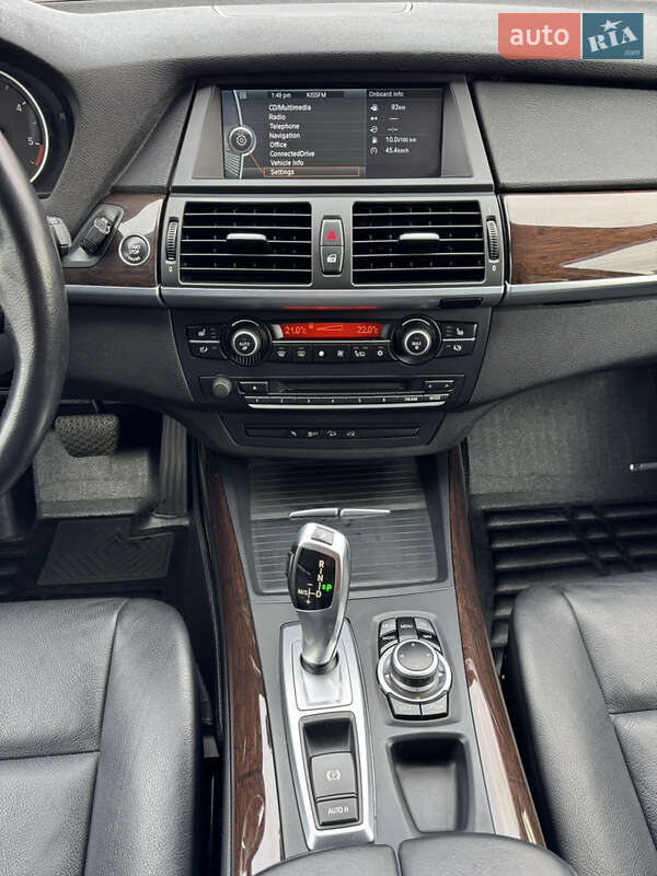 Внедорожник / Кроссовер BMW X5 2013 в Киеве
