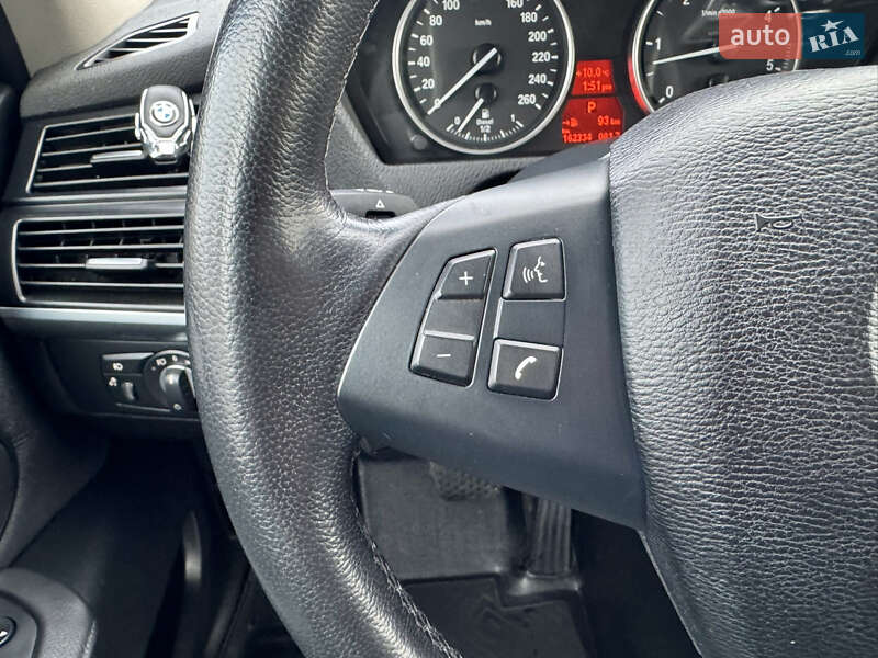 Внедорожник / Кроссовер BMW X5 2013 в Киеве