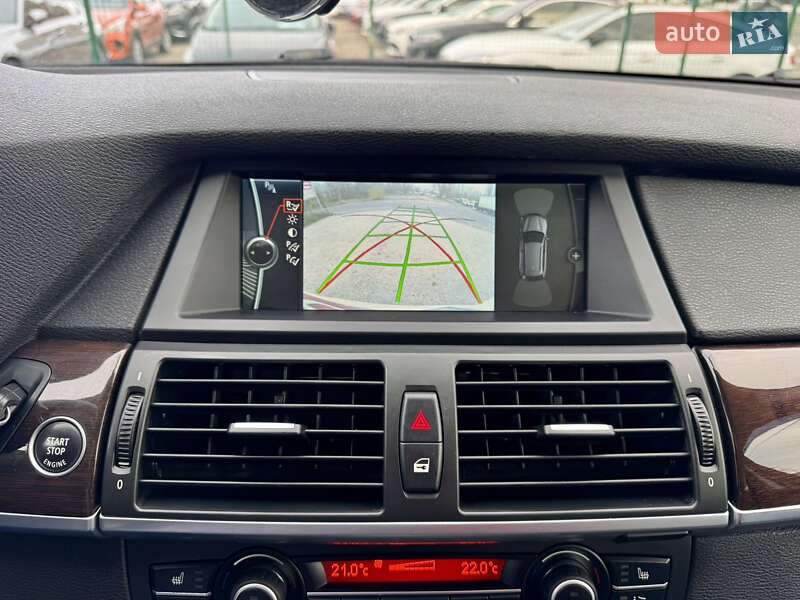 Внедорожник / Кроссовер BMW X5 2013 в Киеве