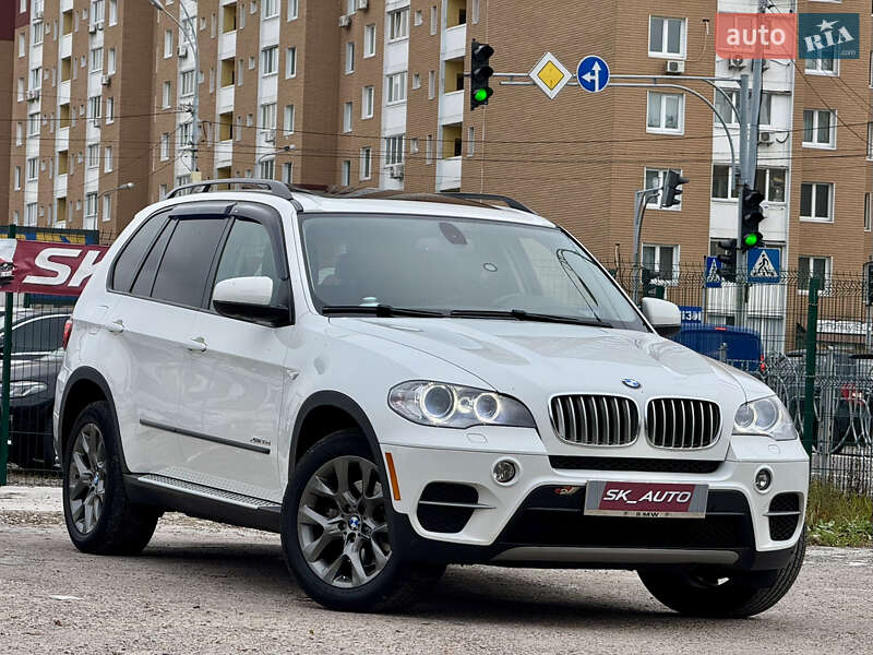Внедорожник / Кроссовер BMW X5 2013 в Киеве