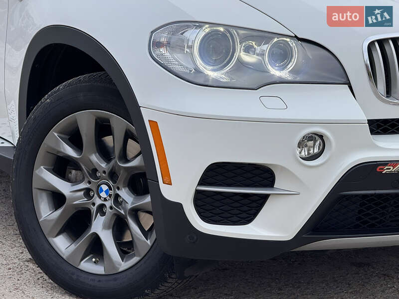 Внедорожник / Кроссовер BMW X5 2013 в Киеве