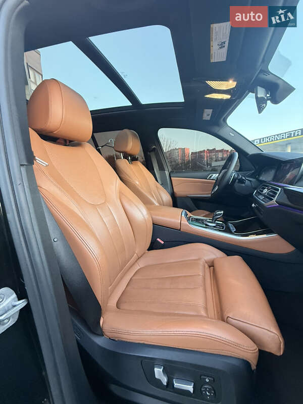 Позашляховик / Кросовер BMW X5 2019 в Хмельницькому