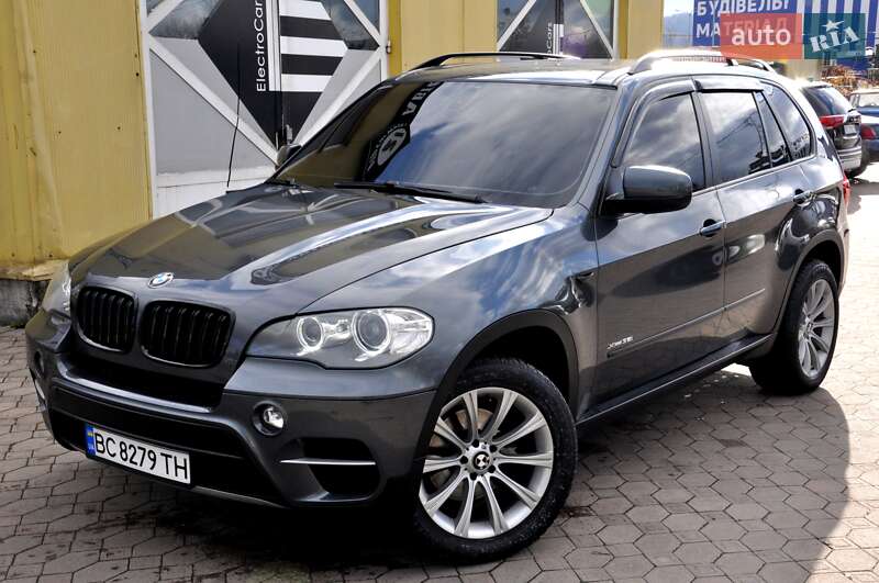 Внедорожник / Кроссовер BMW X5 2013 в Львове