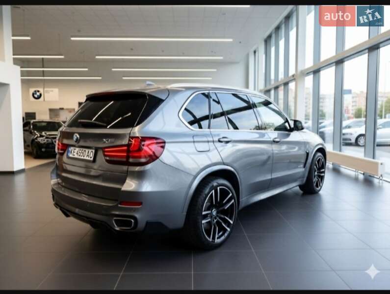 Внедорожник / Кроссовер BMW X5 2017 в Днепре