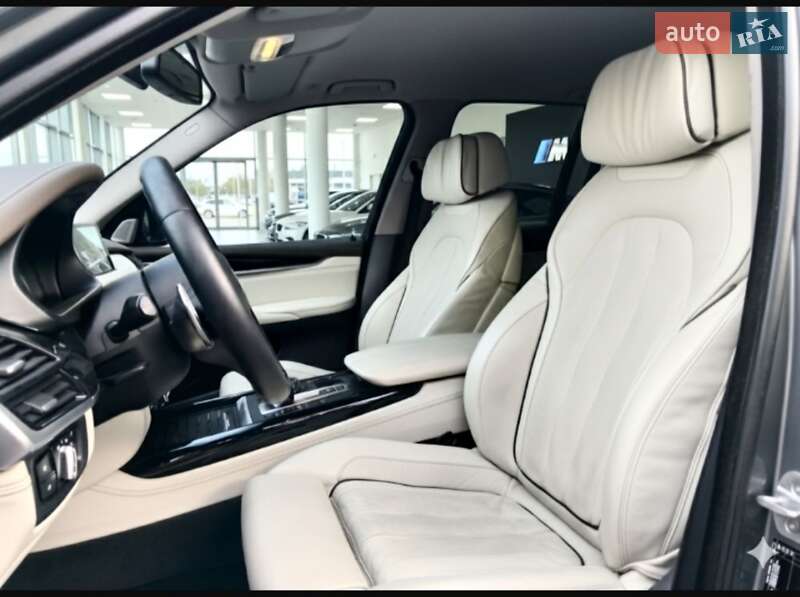 Внедорожник / Кроссовер BMW X5 2017 в Днепре