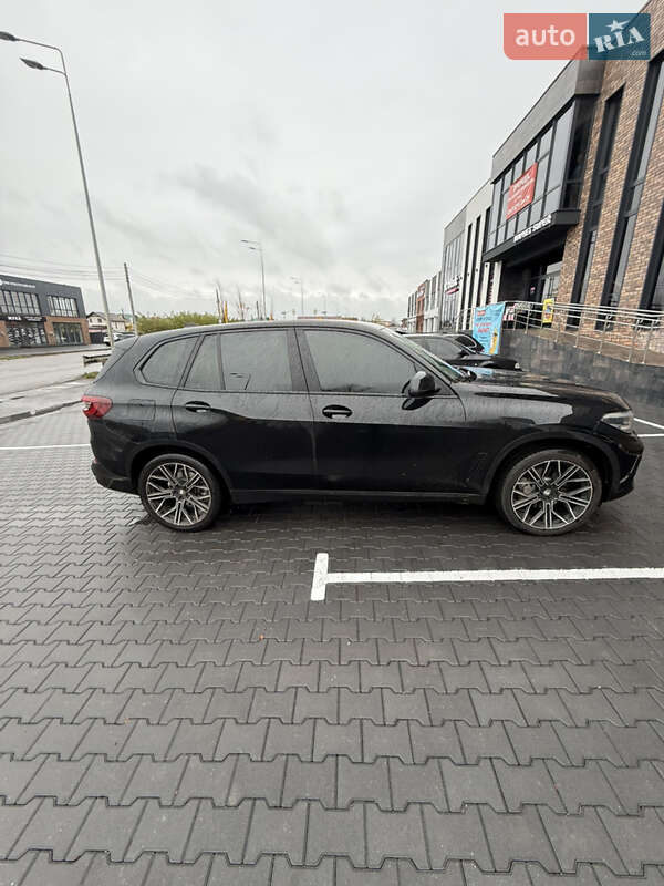 Внедорожник / Кроссовер BMW X5 2020 в Виннице