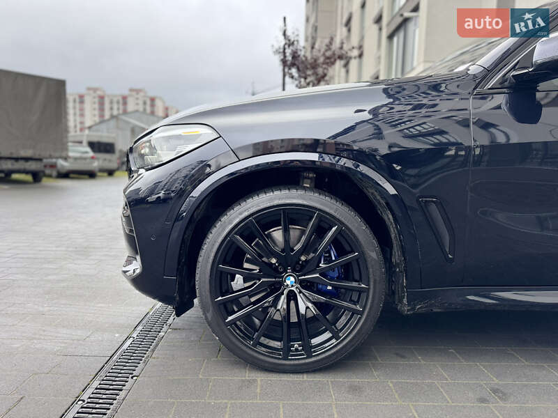 Позашляховик / Кросовер BMW X5 2020 в Івано-Франківську