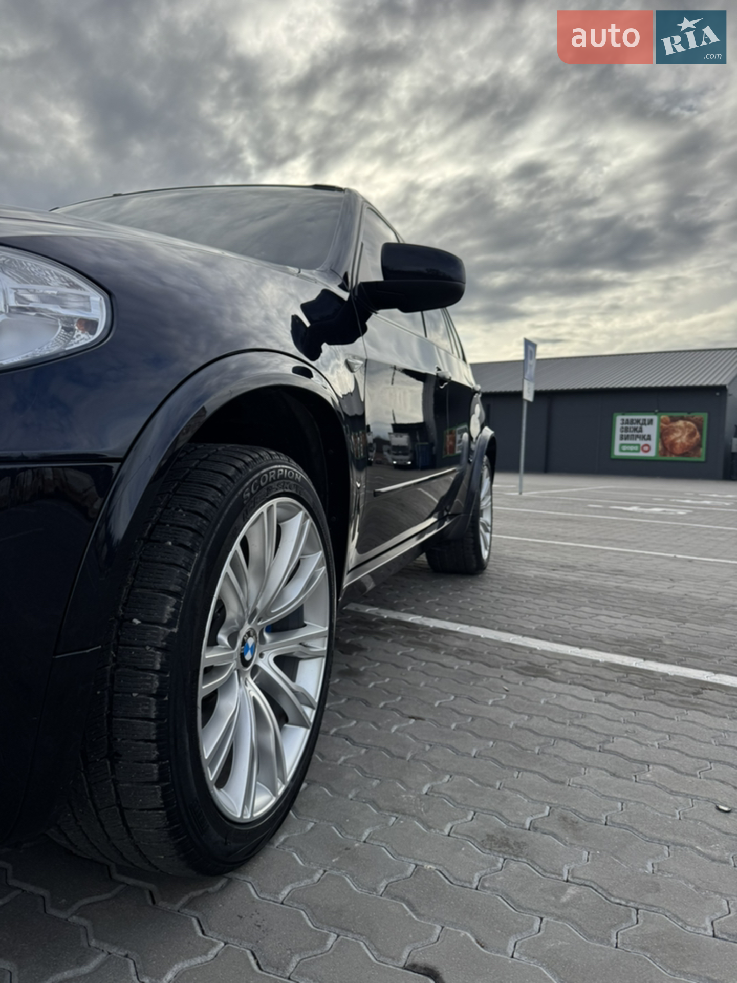 2011 BMW X5 - мініатюра 9