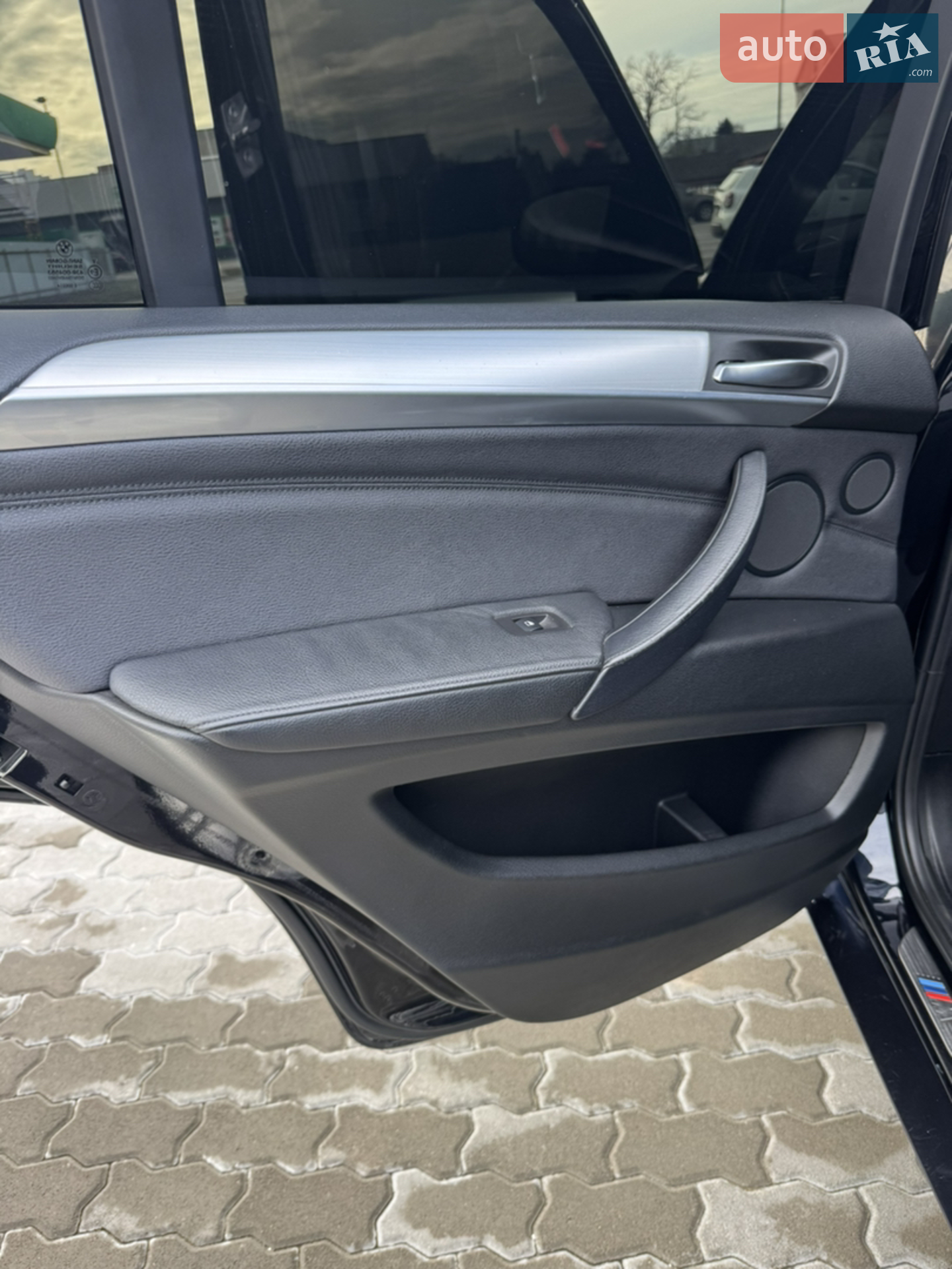 2011 BMW X5 - мініатюра 21