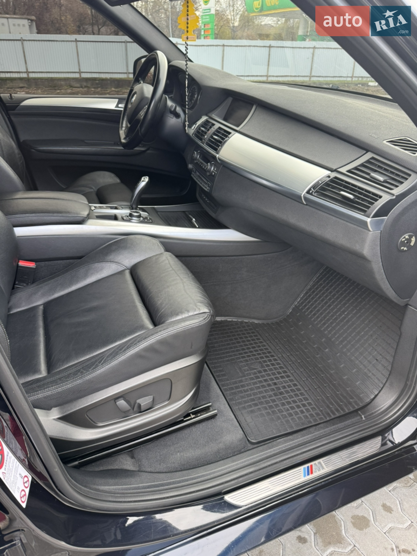 2011 BMW X5 - мініатюра 27
