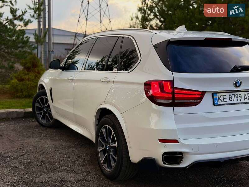 Внедорожник / Кроссовер BMW X5 2016 в Днепре