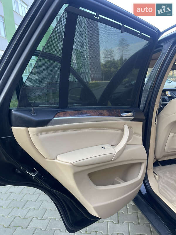 Внедорожник / Кроссовер BMW X5 2013 в Новояворовске фото 16 Внедорожник / Кроссовер BMW X5 2013 в Новояворовске