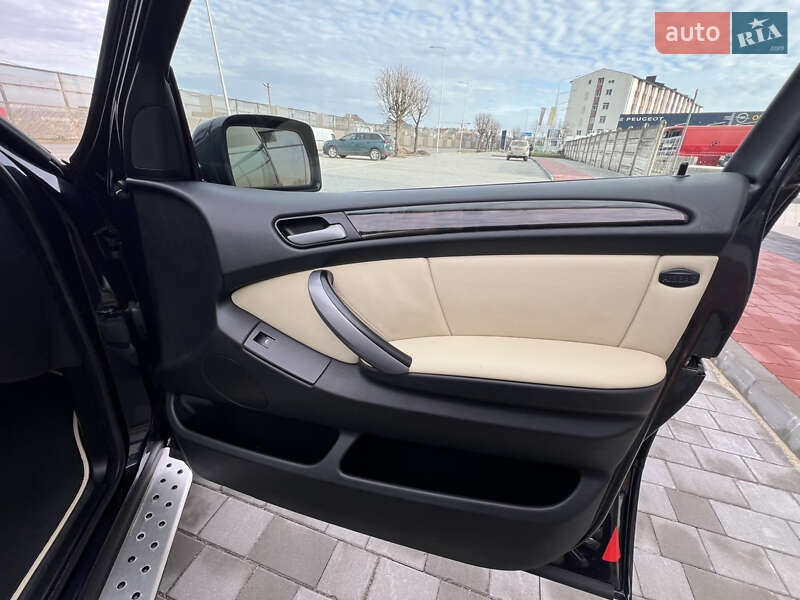 Внедорожник / Кроссовер BMW X5 2005 в Ивано-Франковске