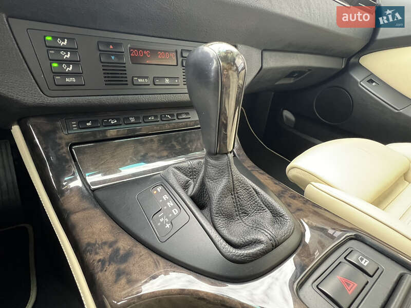 Внедорожник / Кроссовер BMW X5 2005 в Ивано-Франковске