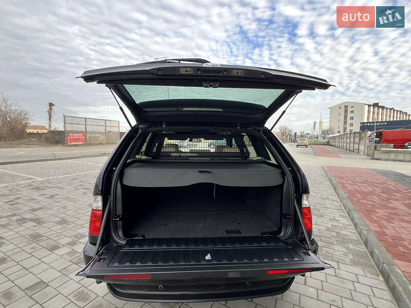 Внедорожник / Кроссовер BMW X5 2005 в Ивано-Франковске