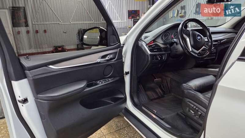 Внедорожник / Кроссовер BMW X5 2014 в Харькове