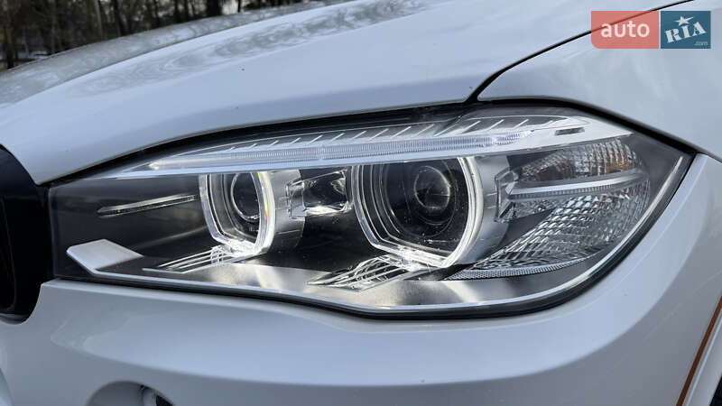 Внедорожник / Кроссовер BMW X5 2016 в Киеве