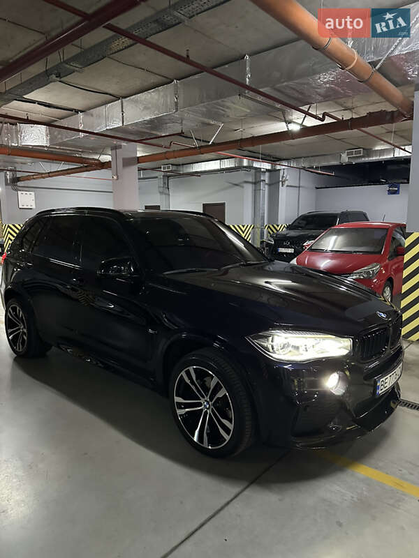 Внедорожник / Кроссовер BMW X5 2013 в Одессе