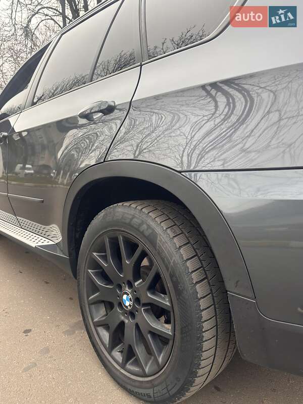 Внедорожник / Кроссовер BMW X5 2011 в Подольске