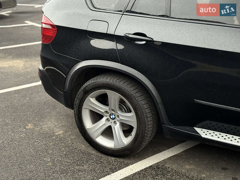 Позашляховик / Кросовер BMW X5 2007 в Житомирі