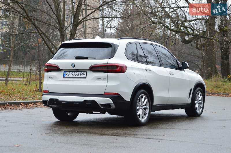 Внедорожник / Кроссовер BMW X5 2020 в Киеве