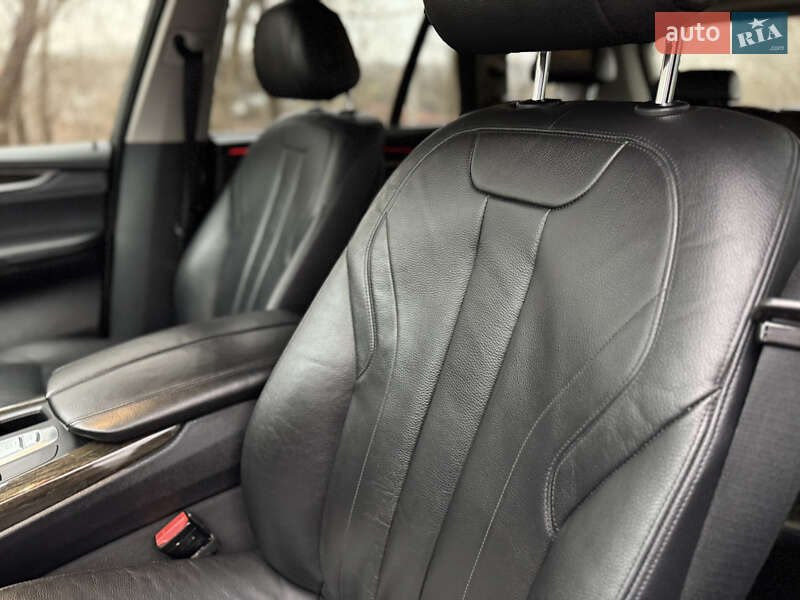 Внедорожник / Кроссовер BMW X5 2014 в Киеве