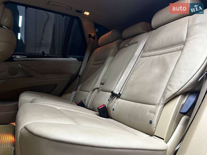 Позашляховик / Кросовер BMW X5 2013 в Чернівцях фото 14 Позашляховик / Кросовер BMW X5 2013 в Чернівцях