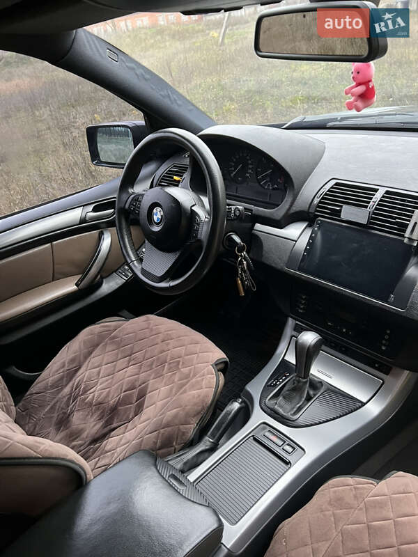 Внедорожник / Кроссовер BMW X5 2004 в Сумах