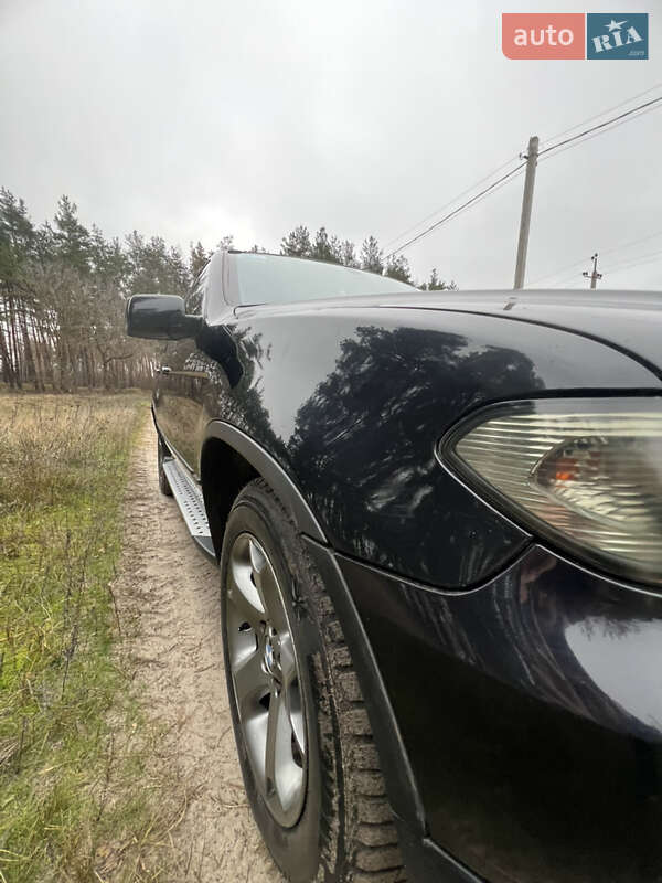 Внедорожник / Кроссовер BMW X5 2004 в Сумах