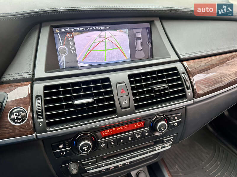 Внедорожник / Кроссовер BMW X5 2009 в Одессе