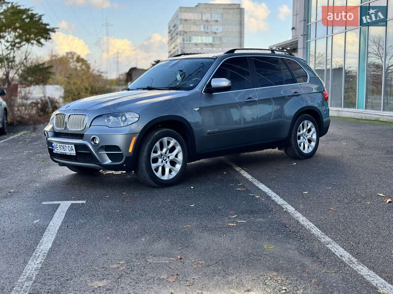 Позашляховик / Кросовер BMW X5 2013 в Дніпрі