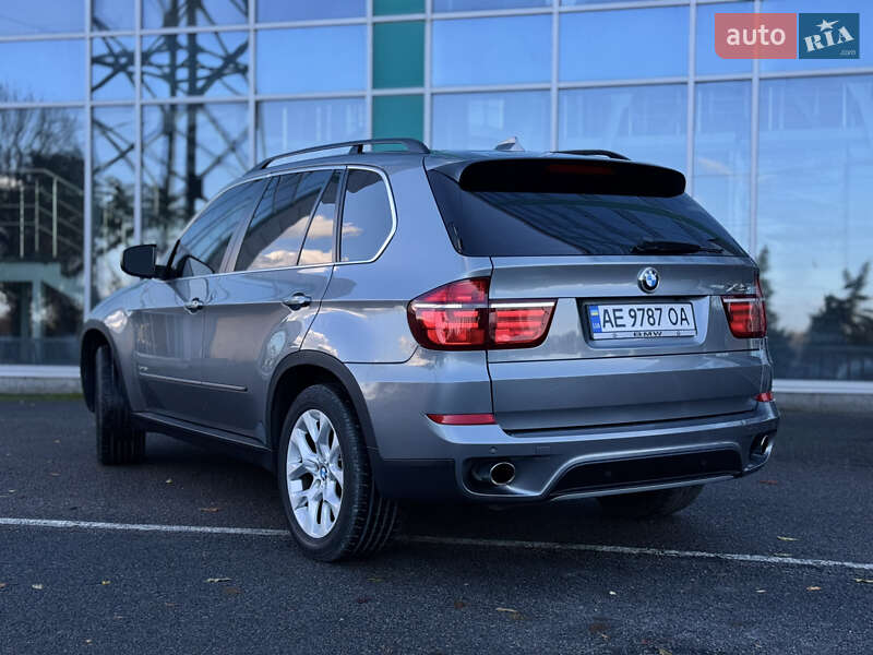 Позашляховик / Кросовер BMW X5 2013 в Дніпрі