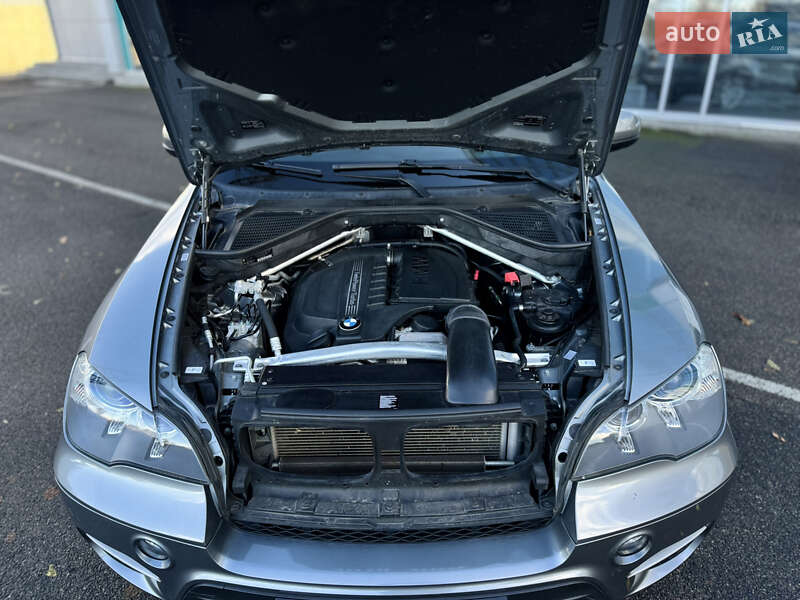 Позашляховик / Кросовер BMW X5 2013 в Дніпрі