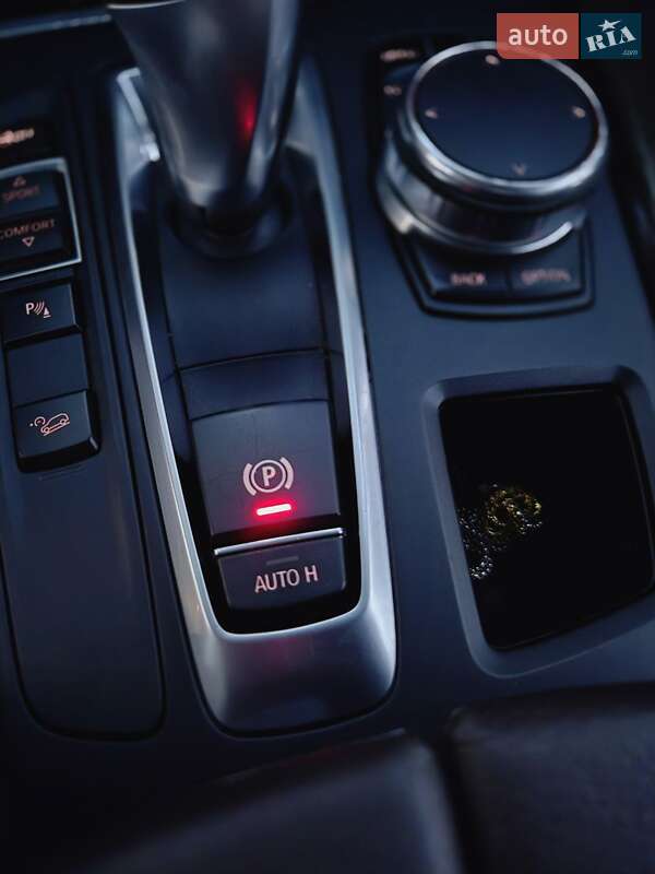 Позашляховик / Кросовер BMW X5 2017 в Вознесенську