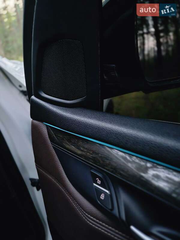 Позашляховик / Кросовер BMW X5 2017 в Вознесенську