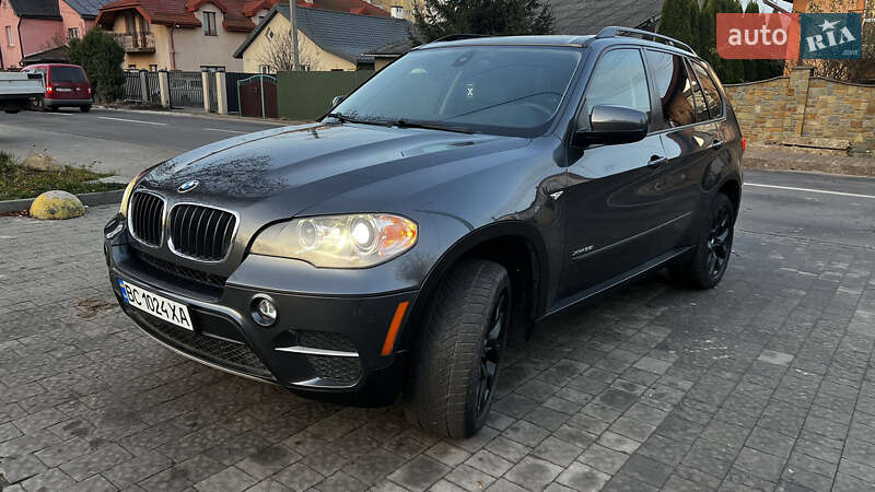 Внедорожник / Кроссовер BMW X5 2012 в Львове