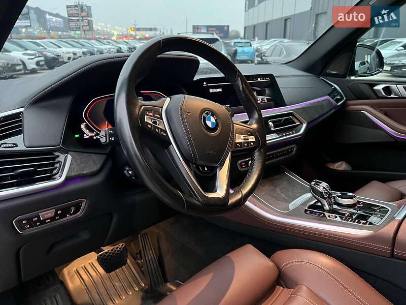 Внедорожник / Кроссовер BMW X5 2020 в Львове