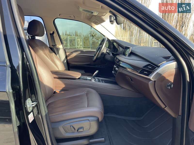 Внедорожник / Кроссовер BMW X5 2018 в Киеве