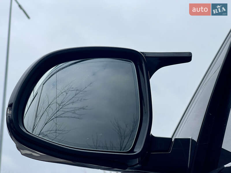 Внедорожник / Кроссовер BMW X5 2019 в Киеве