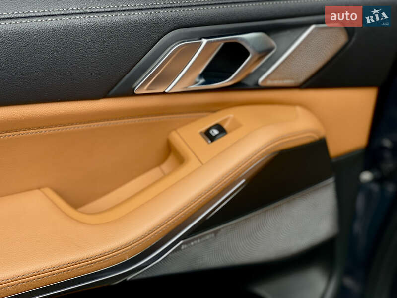 Внедорожник / Кроссовер BMW X5 2019 в Киеве