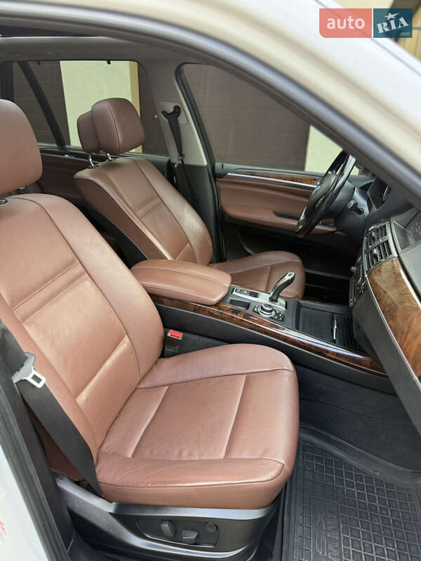 Внедорожник / Кроссовер BMW X5 2012 в Хмельницком фото 22 Внедорожник / Кроссовер BMW X5 2012 в Хмельницком