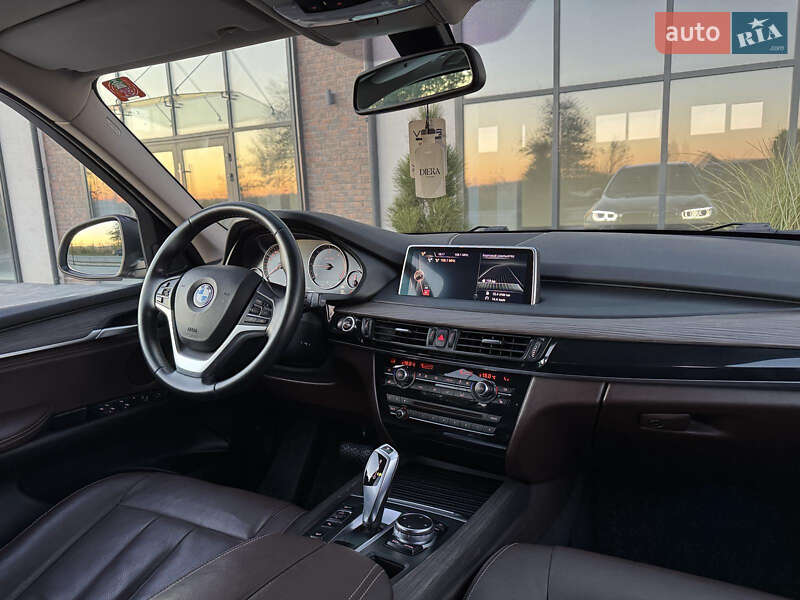 Внедорожник / Кроссовер BMW X5 2016 в Мукачево