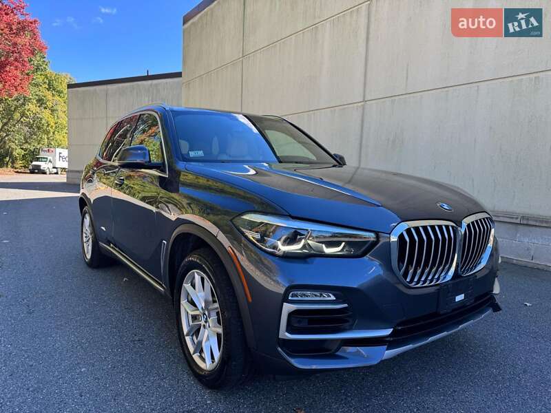 BMW X5 2019