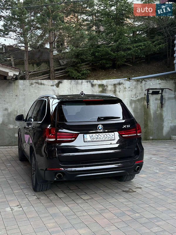 Внедорожник / Кроссовер BMW X5 2015 в Яблунице