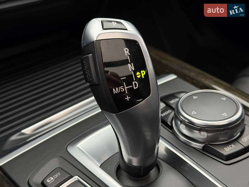 Внедорожник / Кроссовер BMW X5 2015 в Кривом Роге